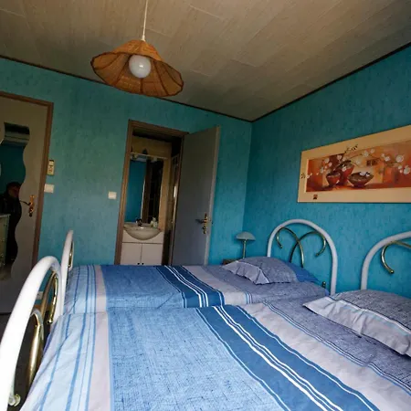 D'hotes & La Paysanne Bed & Breakfast