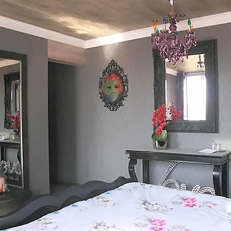 D'hotes & La Paysanne Bed & Breakfast 3*