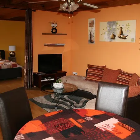 D'hotes & La Paysanne Bed & Breakfast