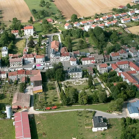 D'hotes & La Paysanne 3*